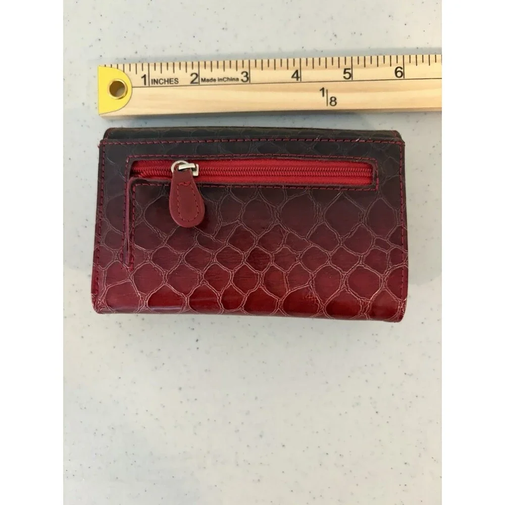 Vittorio Women’s Red Animal Print Clutch Wallet Folding Card Slots Zip Pocket